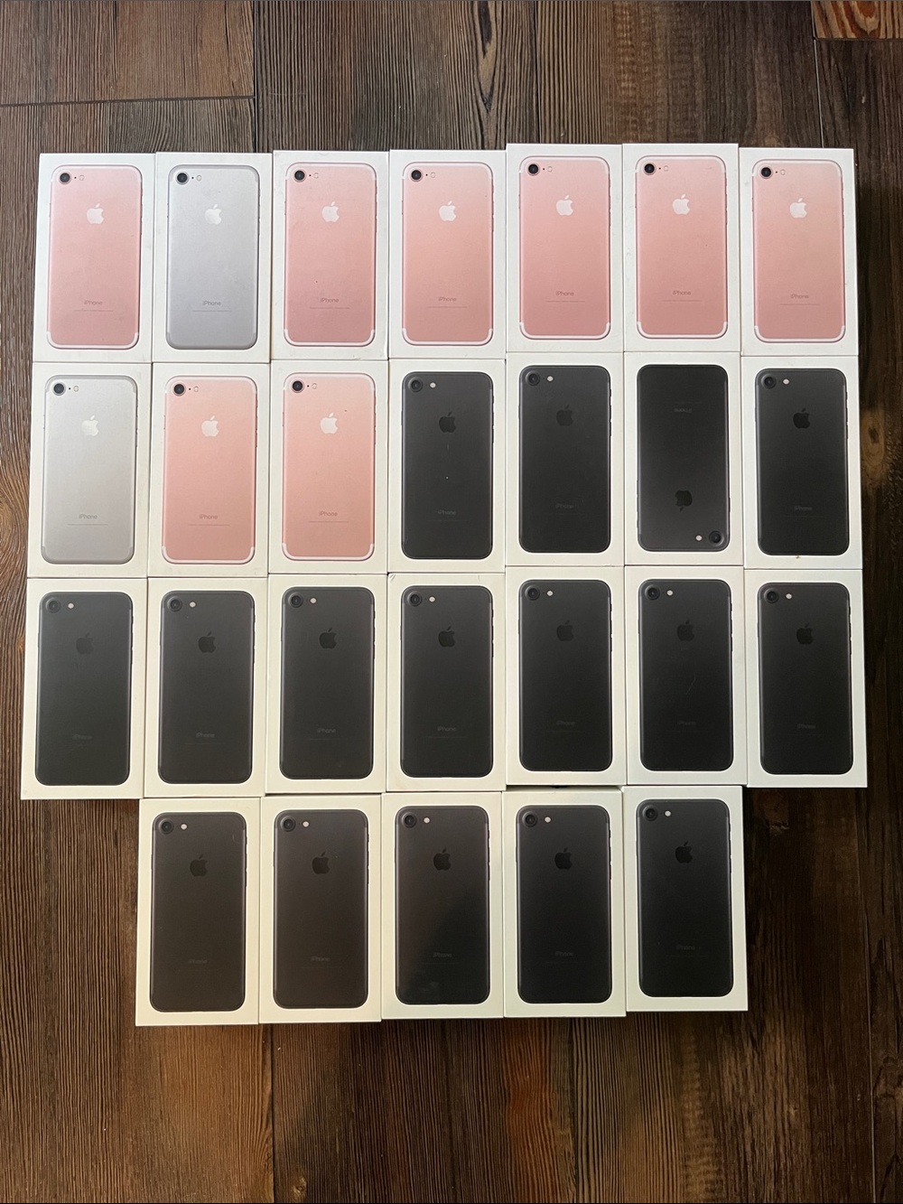 iPhone 7 Empty Boxes (26)